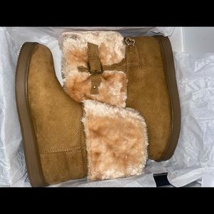 GBG Los Angeles Women's Aleya Faux Fur Winter Boots